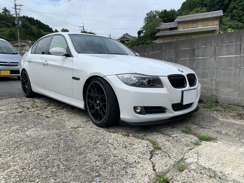 BMW-E90-325i後期仕様-BBS19インチ-ビルシュタイン_001-min